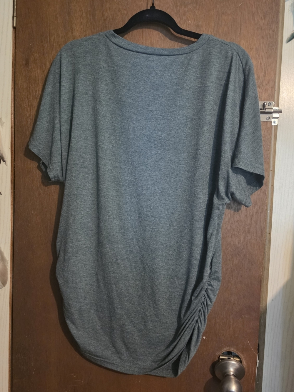SHEIN Gray Short Sleeve Ruched Side Tee - Picture 5 of 5